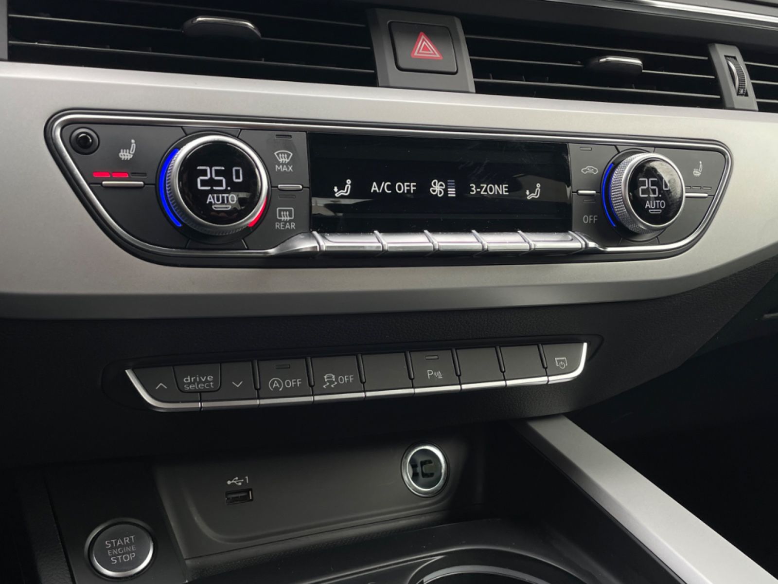 Audi A4 Lim. 40 TDI quattro advanced