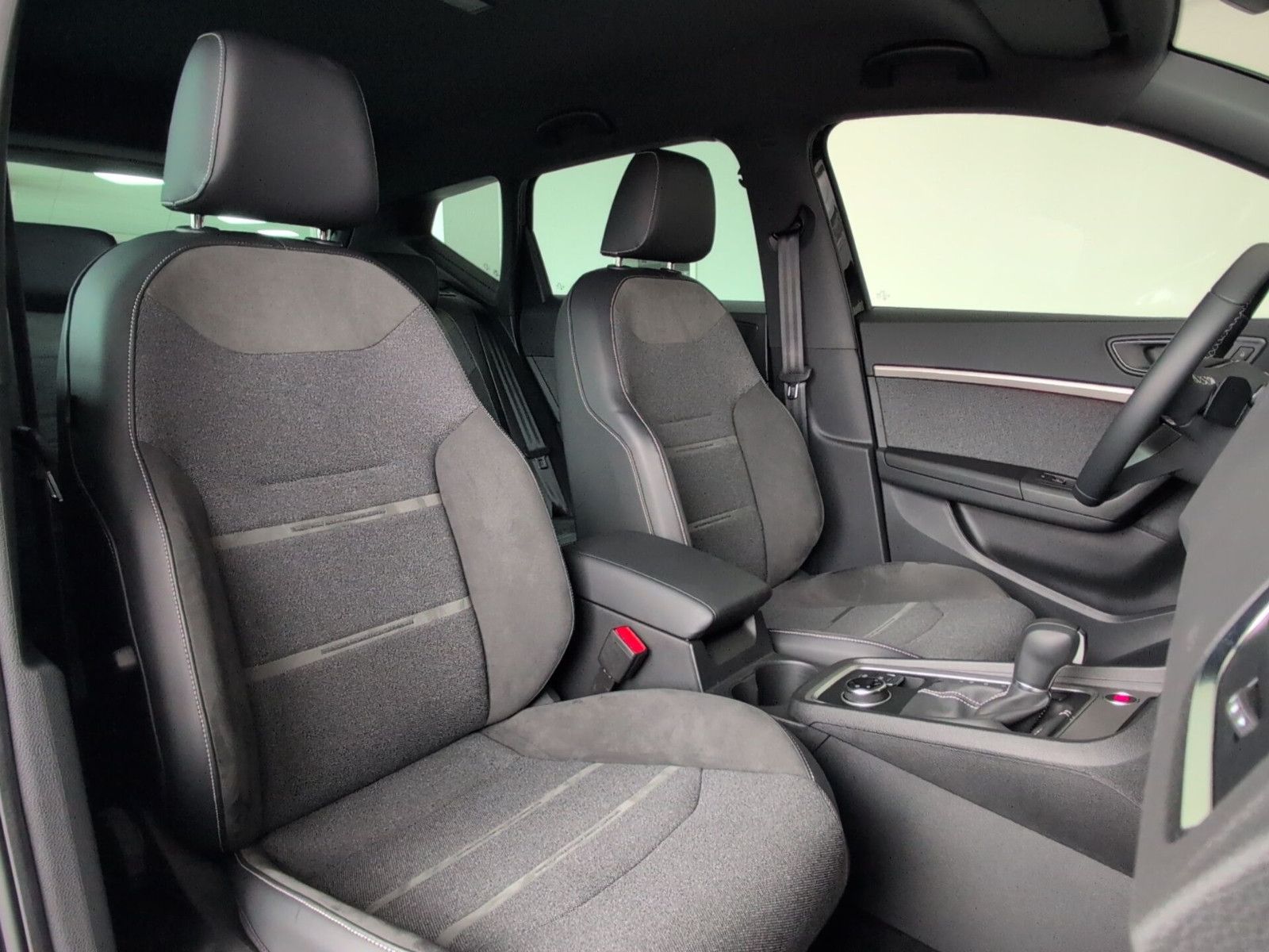 Seat Ateca 2.0 TDI DSG XPERIENCE Pa.:XL AHK-schw Navi