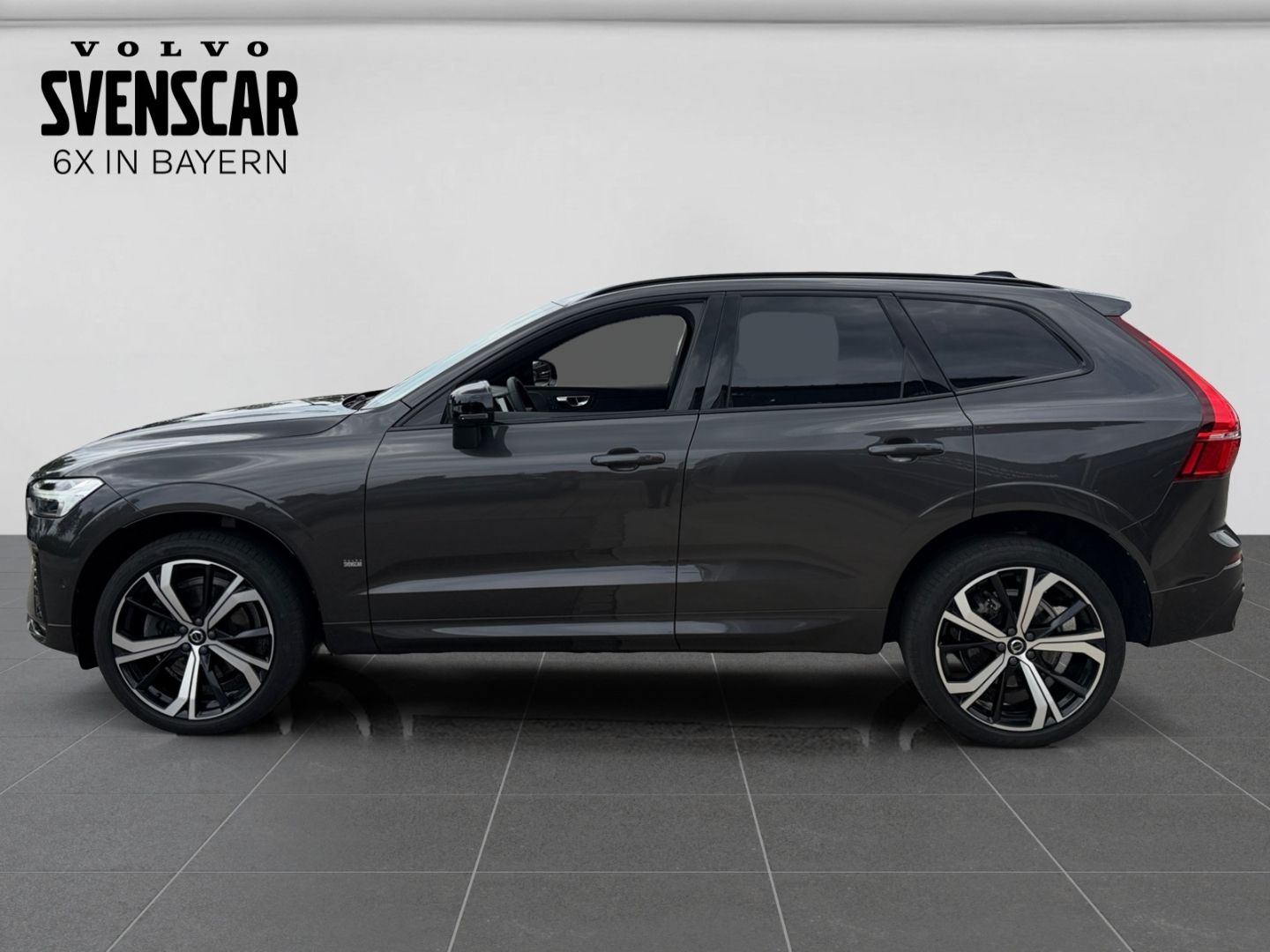 Volvo XC60 Ultimate Dark B5 AWD H&K Luftfederung Stand