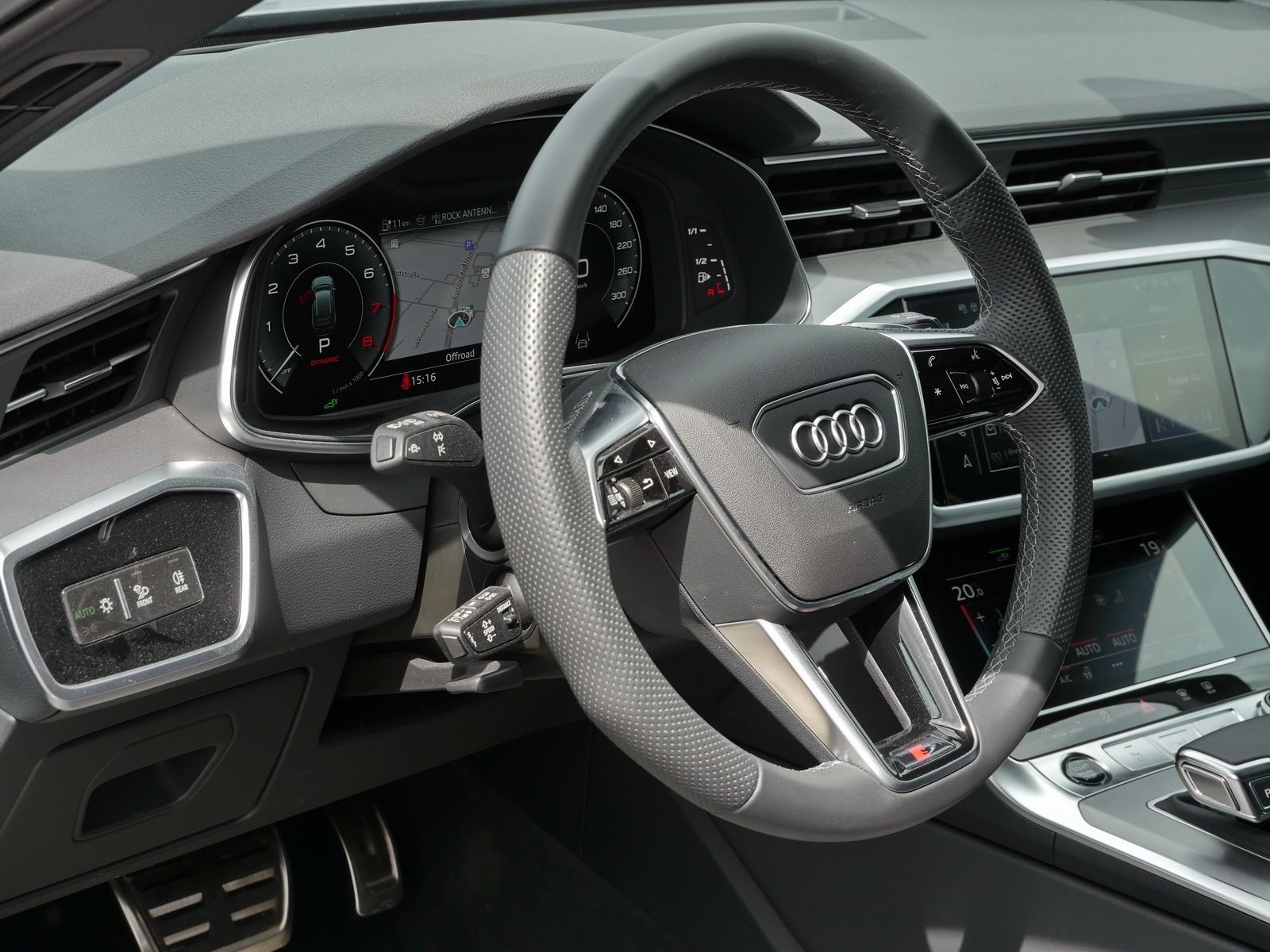 Audi A6 Avant 55 TFSIe qu. S line 63km/WLTP*HuD*360°