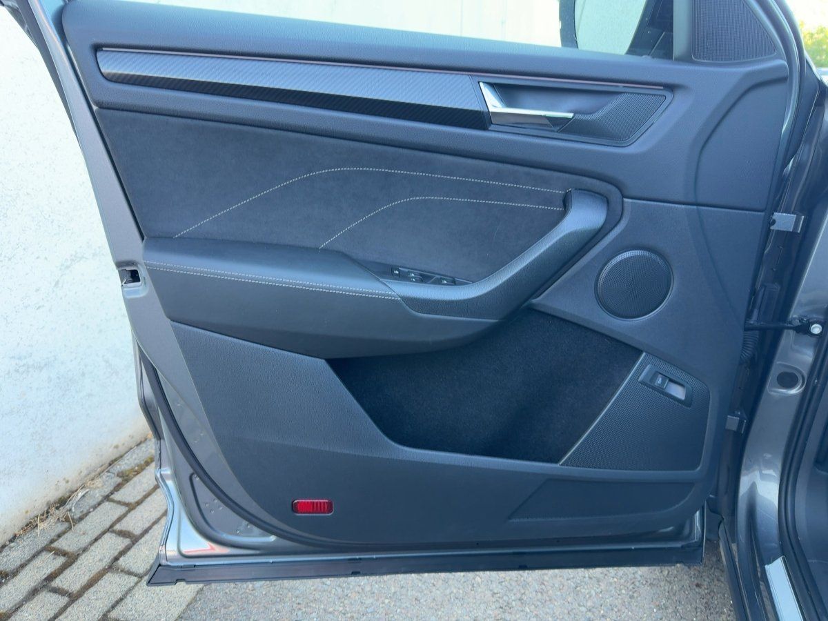 Skoda Kodiaq Sportline 2.0 TDI Allrad MATRIX+APP+DAB