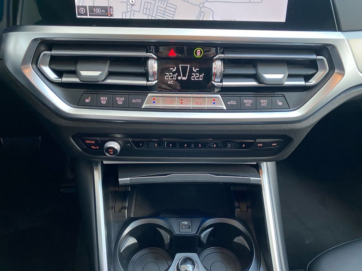 BMW 330e xDrive M Sport - Samsaru's Car Outlet