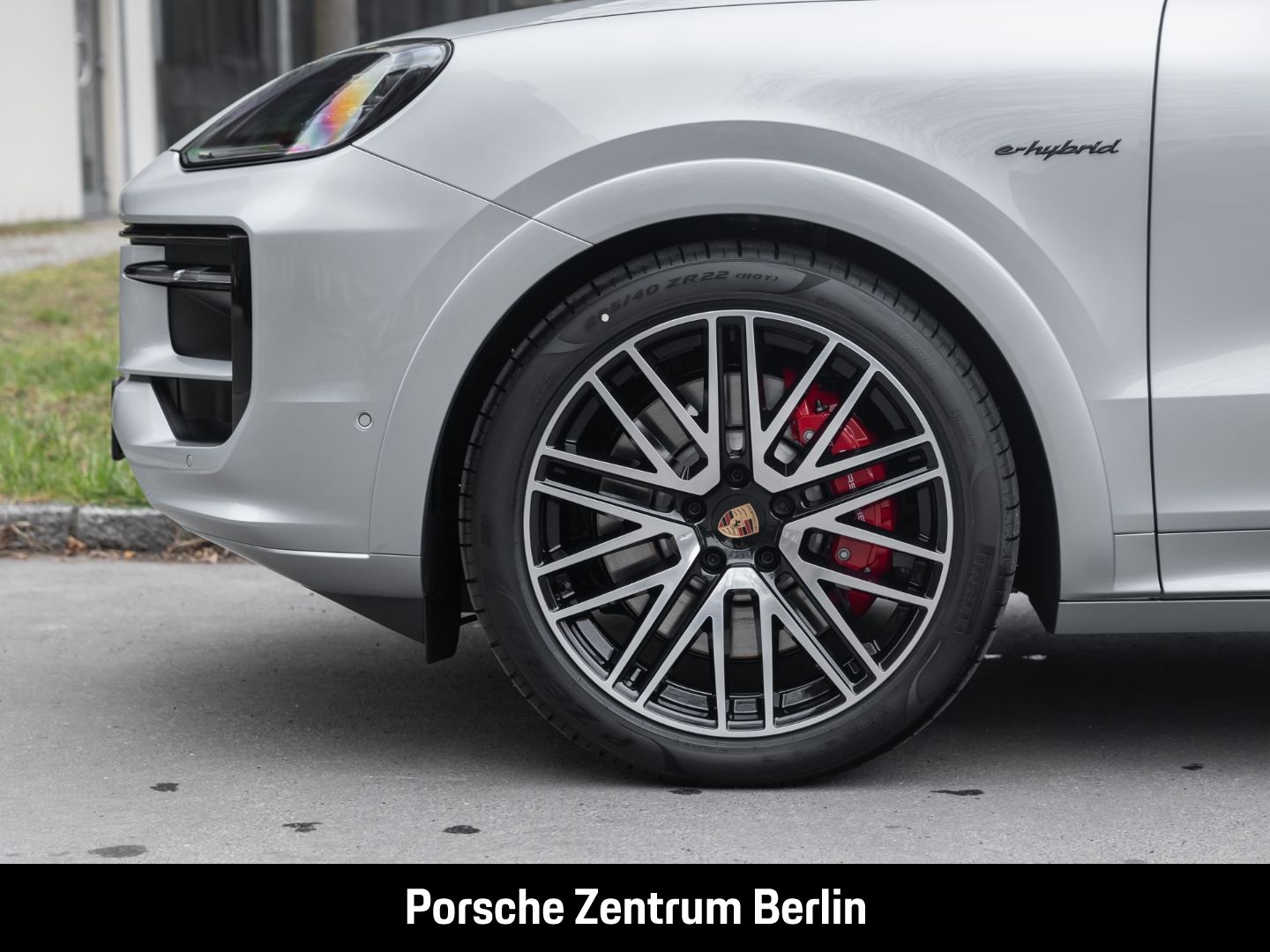 Porsche Cayenne S E-Hybrid Burmester Sportabgasanlage