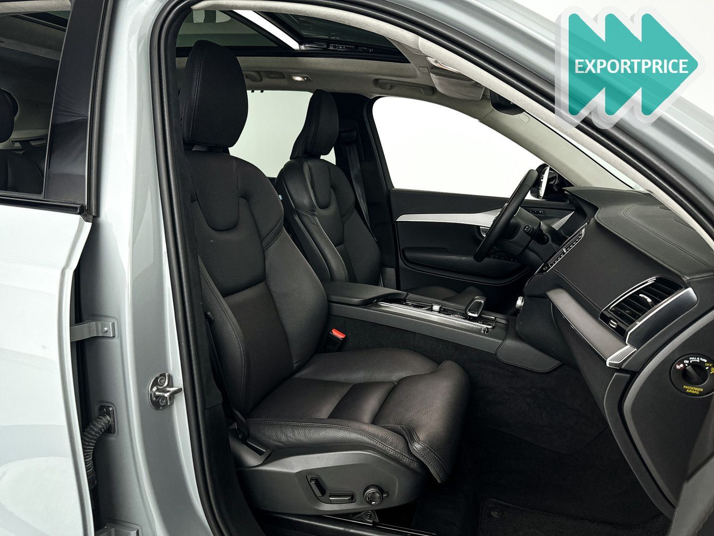 Volvo XC90 T8 Recharge AWD Ultimate Dark | panorama da