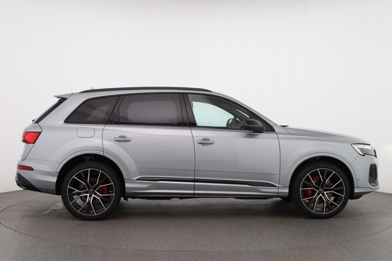 Audi Q7 50 TDI quattro S line