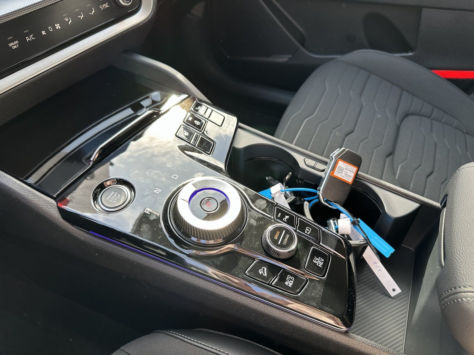 Kia Sportage 1.6 T-GDI PHEV Spirit AWD AT AHK