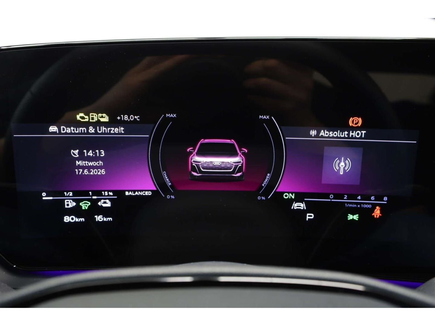 Audi A5 Avant e-hybrid qu. S line AHK/Bei.Dis./19''