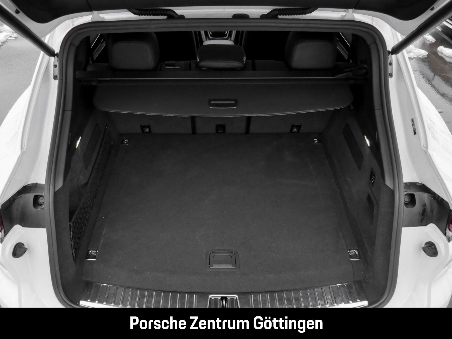 Porsche Cayenne S E-Hybrid BOSE Sportabgasanlage LED