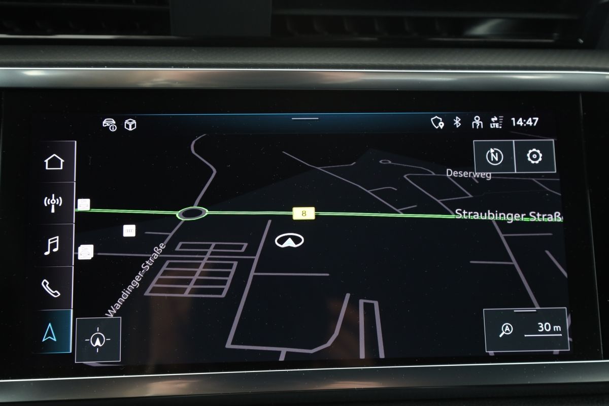 Audi Q3 35 TDI quattro S tronic S line - Samsaru's Car Outlet