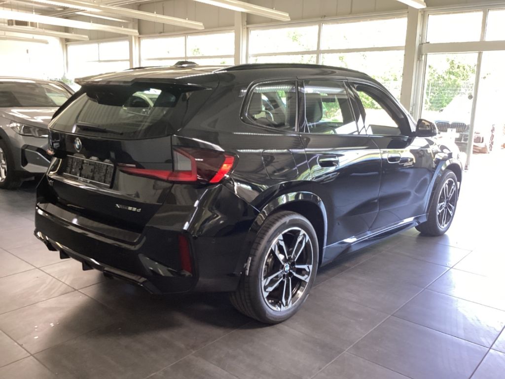 BMW X1 23d x M-Sport SR19'' AHK HUD H/K PA+ DaProf P