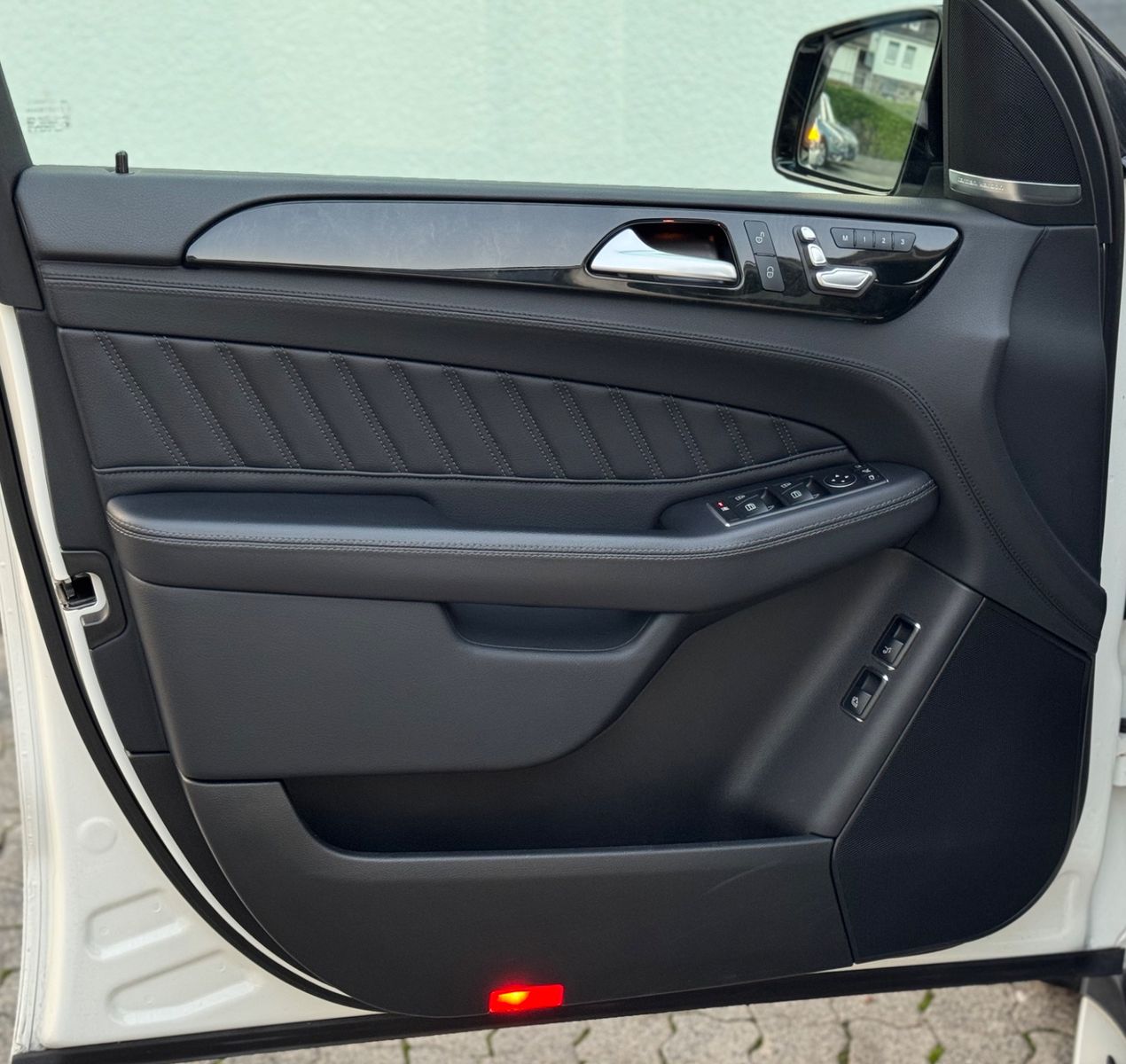 Mercedes-Benz GLE 500 V8 4Matic AMG-Line/Night-Paket/SoftClose