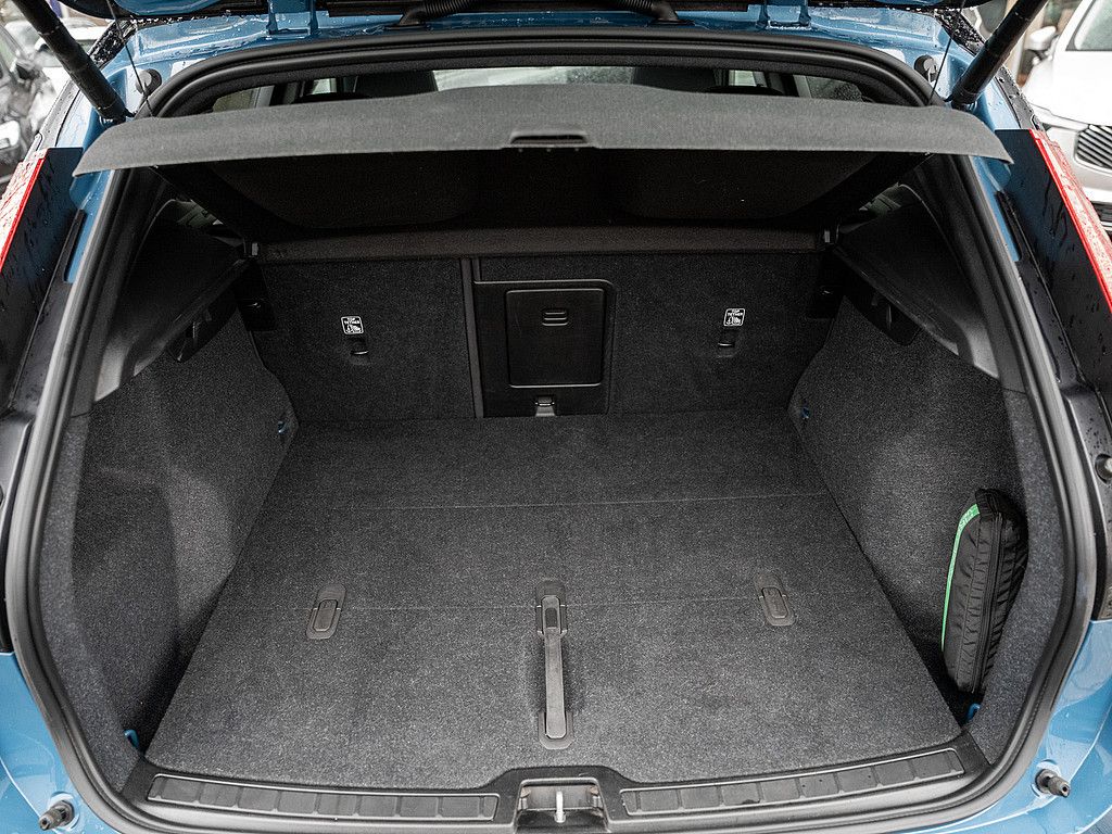 Volvo XC40 Ultimate Recharge Pure Electric