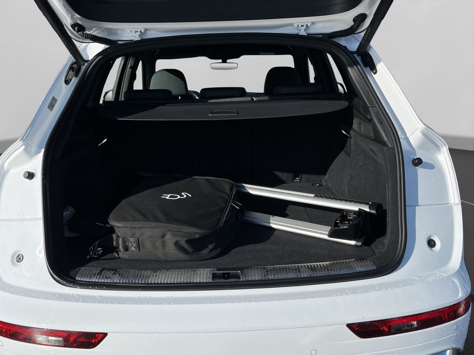 Audi Q5 S Line 50 TFSIe quattro AHK+LED+Navi+ACC+Sthz
