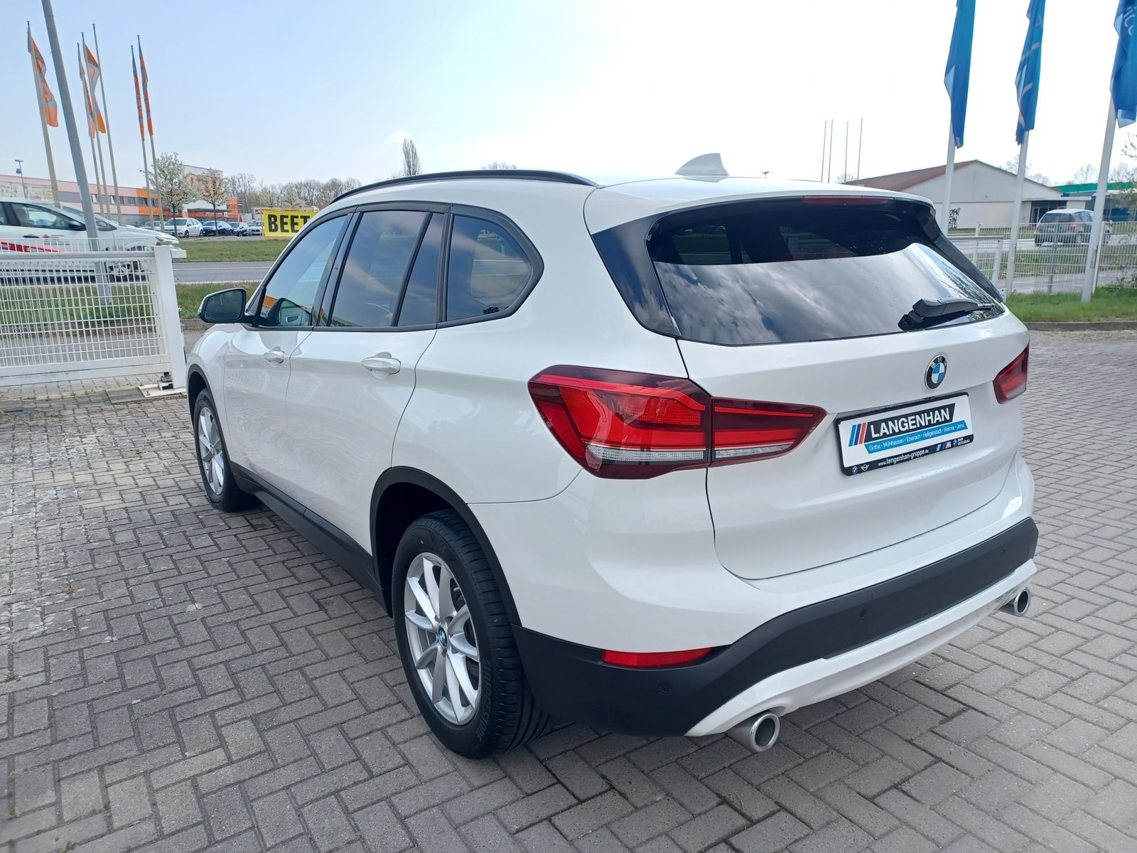 BMW X1 xDrive18d Advantage - Samsaru's Car Outlet