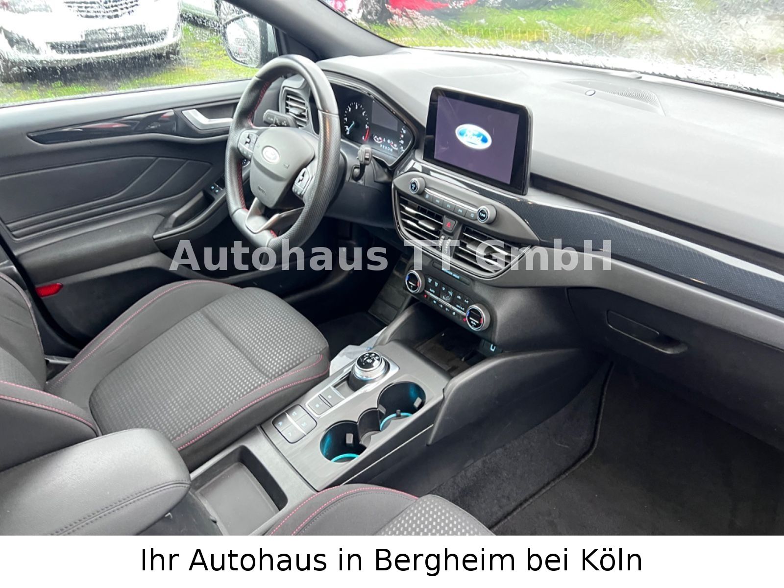 Ford Focus ST-Line Turnier - Samsaru's Car Outlet