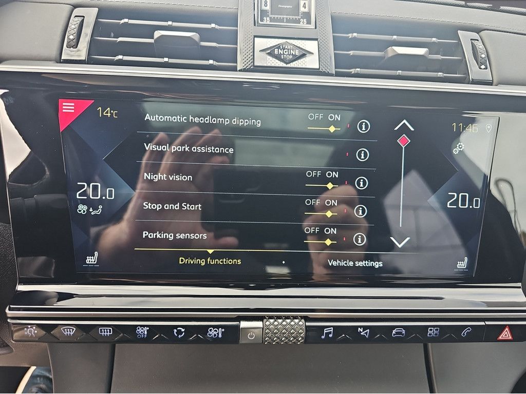 DS Automobiles DS 7 Crossback PT 180 Rivoli + FOCAL/GSD/LEDER