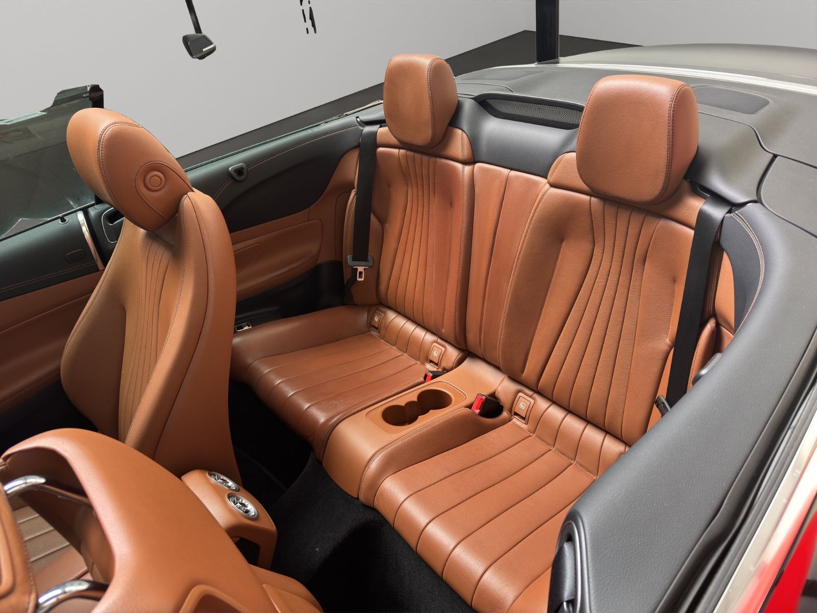 Mercedes-Benz E 220 d Cabrio - Samsaru's Car Outlet