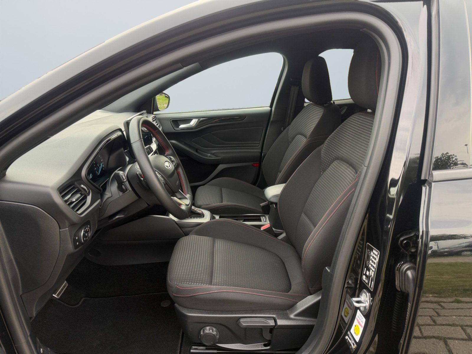 Ford Focus Turnier ST-Line 1.0 EcoBoost ACC+NAVI+KAM
