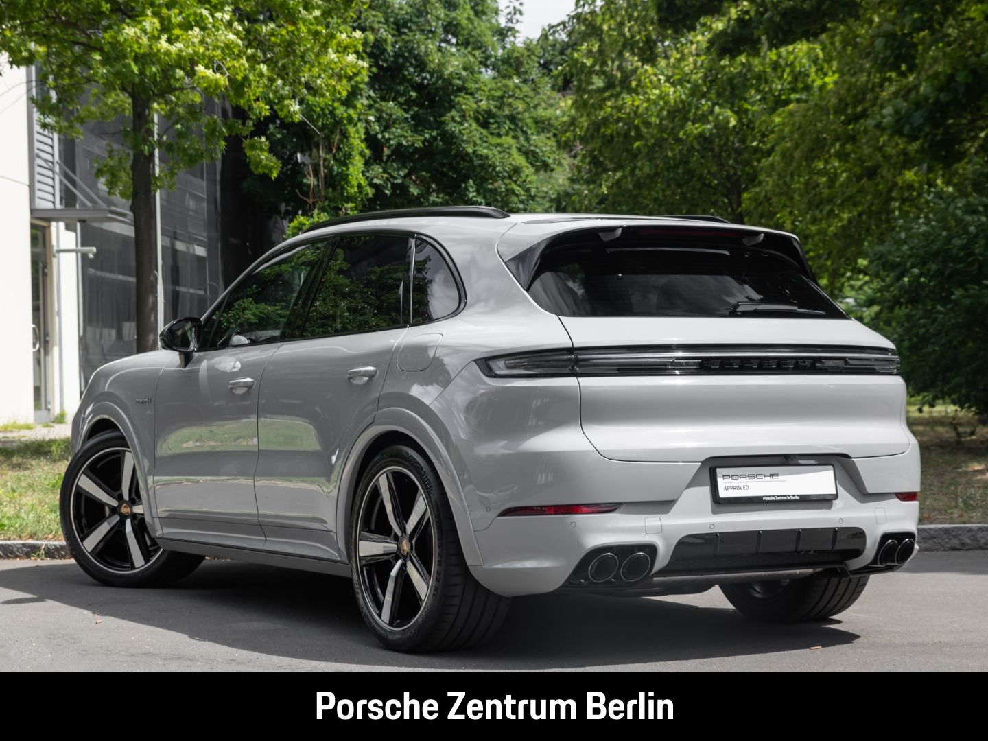 Porsche Cayenne E-Hybrid BOSE LED-Matrix-HD 22-Zoll