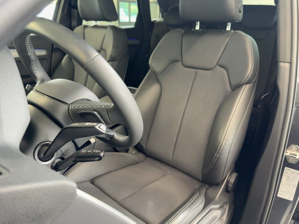 Audi Q5 S line 40 TDI quattro Matrix Head-Up Standh