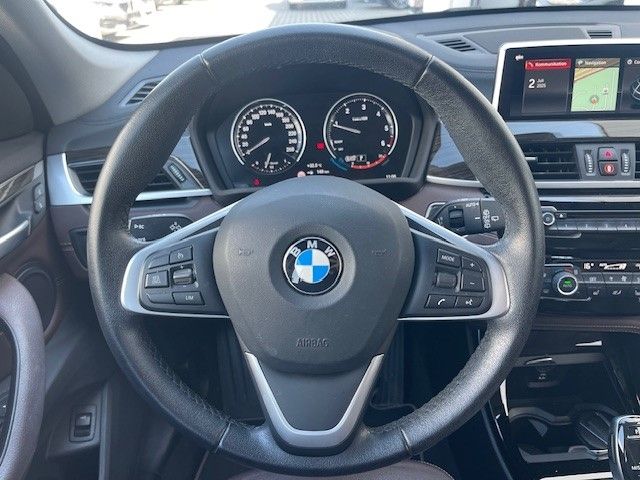 BMW X1 xDrive 20dA Sport Line - Samsaru's Car Outlet