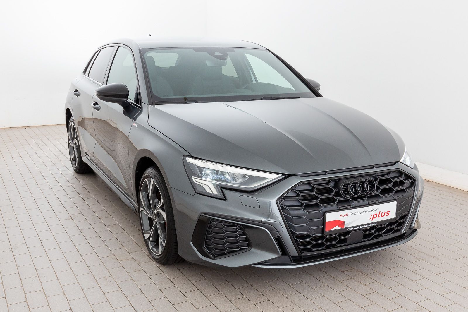 Audi A3 Sportback S line 45 TFSI e S tr. LED NAVI VIR