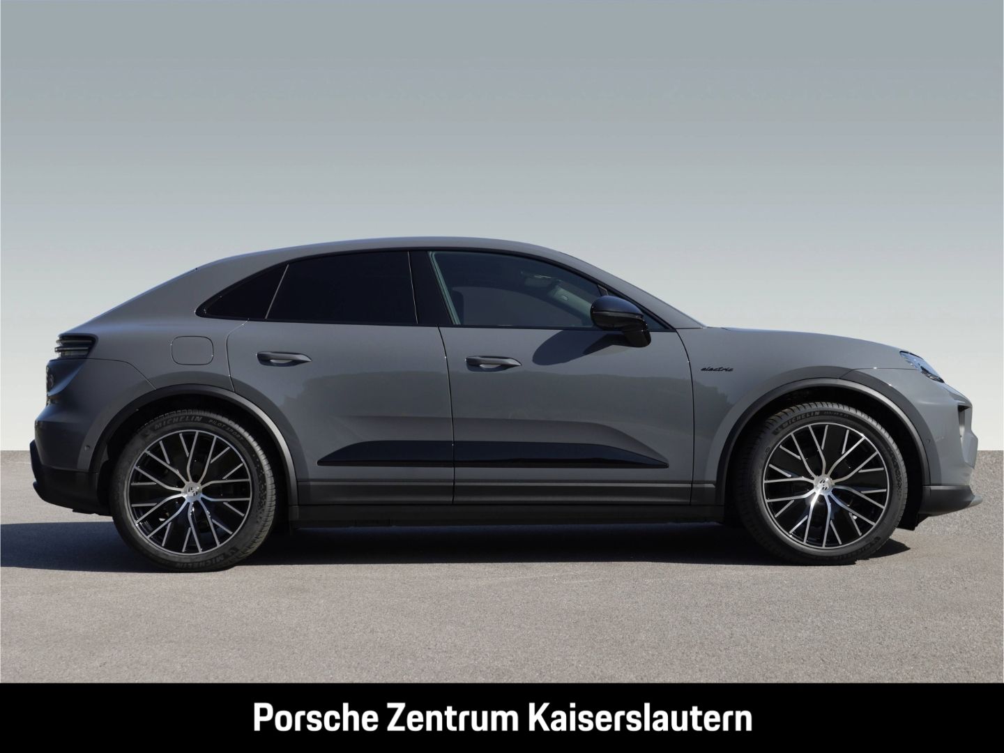 Porsche Macan 4 BOSE Panoramadach LED-Marix InnoDrive