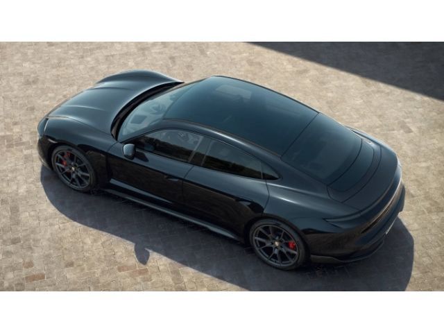 Porsche Taycan GTS - Pano - BOSE - 21" - Head Up - InnoD