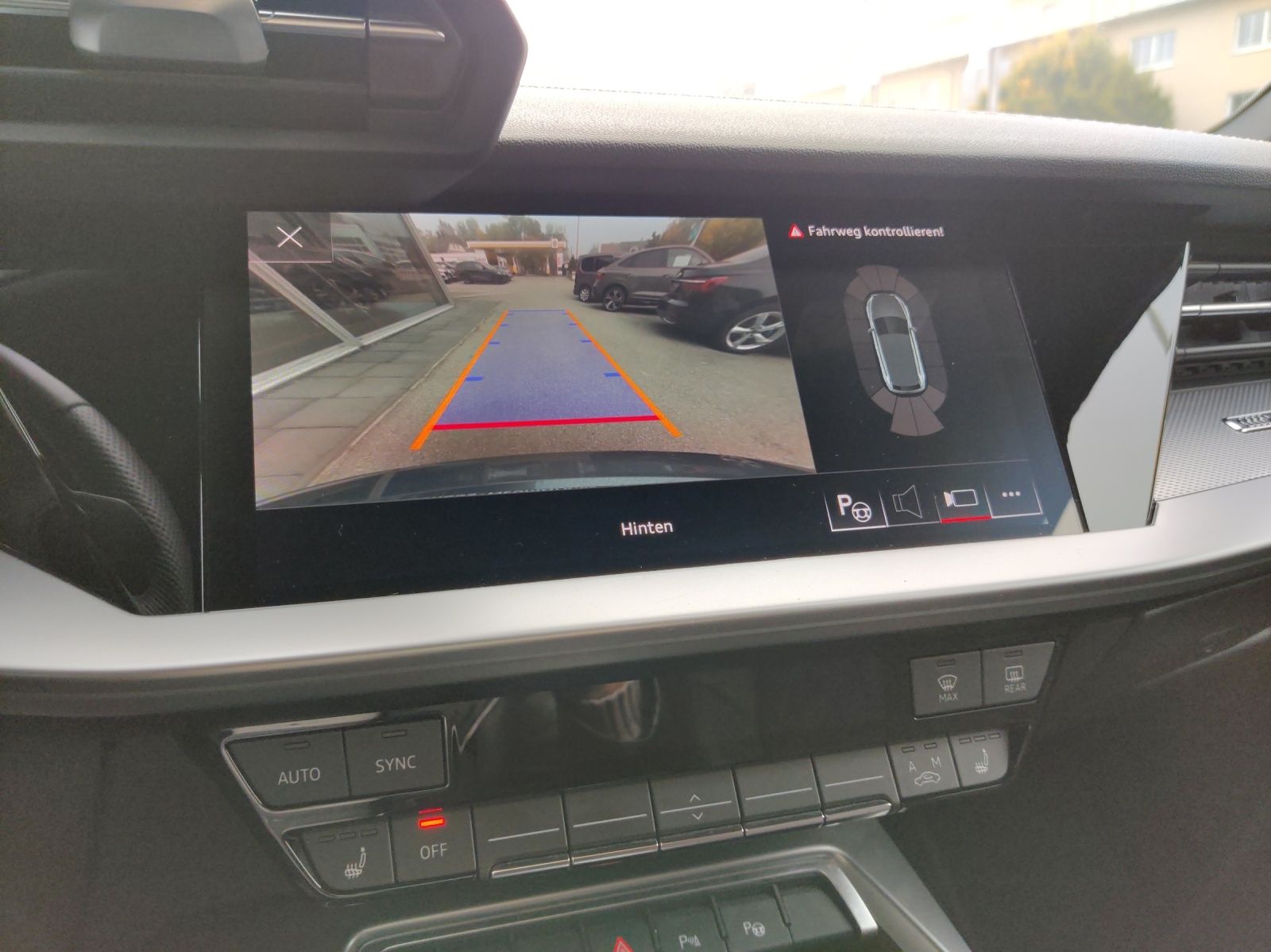 Audi A3 Sportback 45 TFSIe s troni S line MATRIX/NAVI