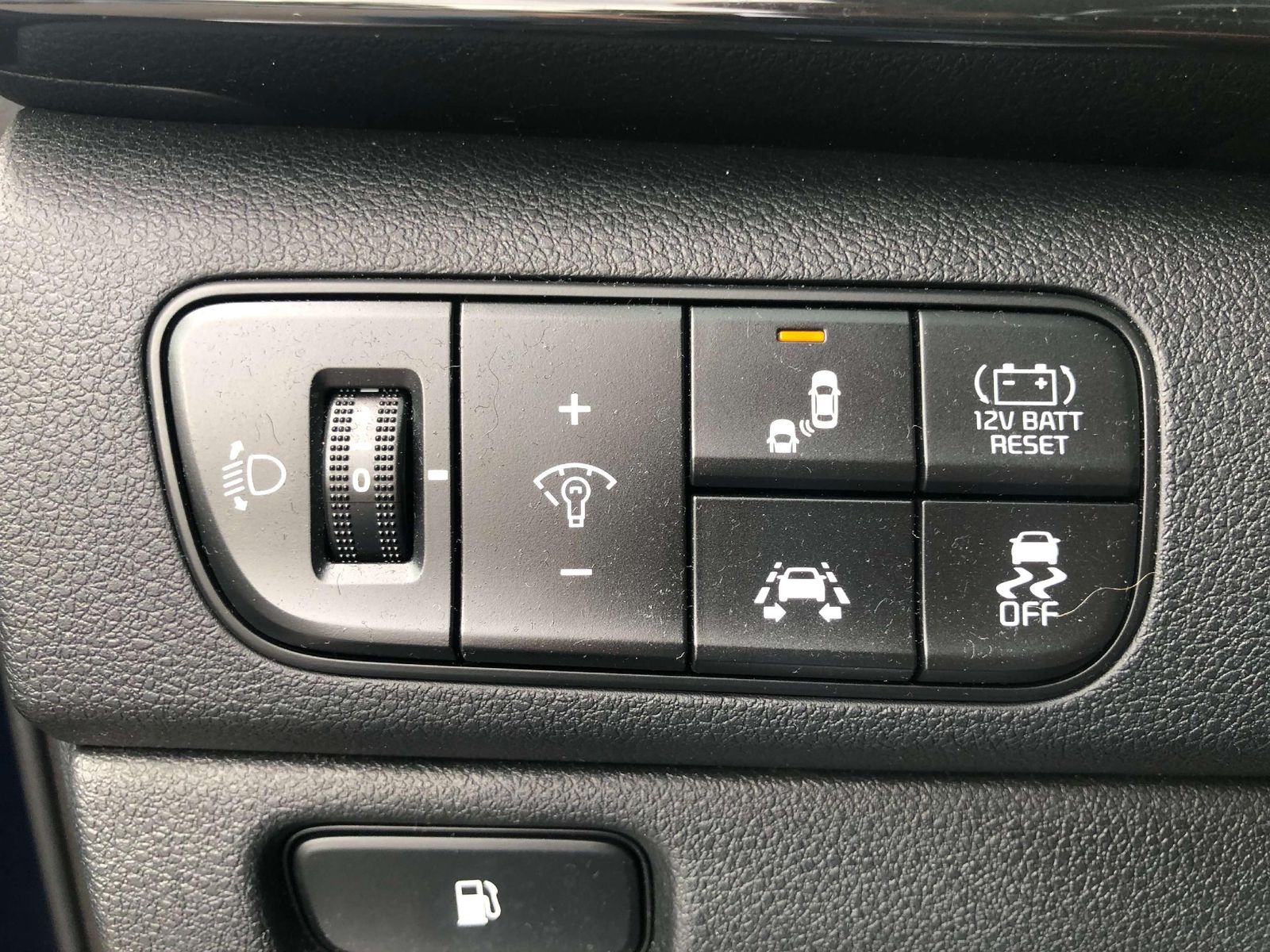 Kia Niro Vision 1.6 HEV DCT - Samsaru's Car Outlet