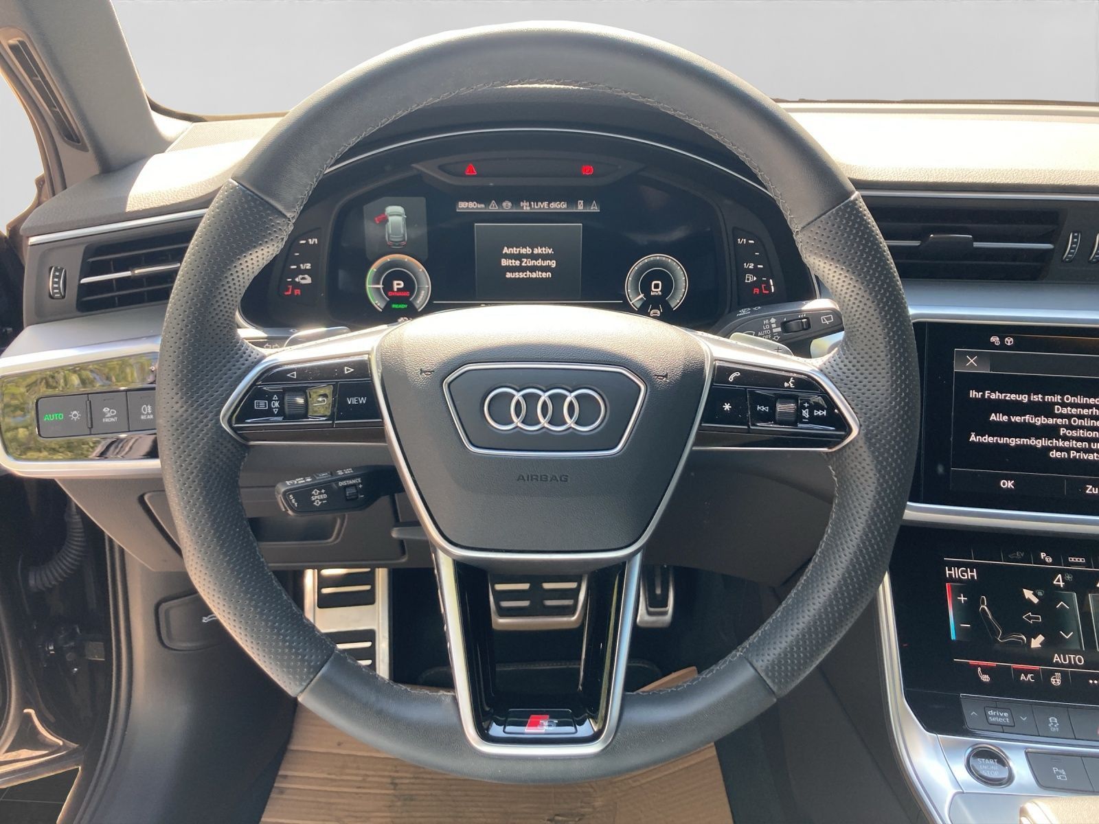 Audi A6 Avant 55 TFSIe Q S LINE MATRIX AHK OPS+ BuO V