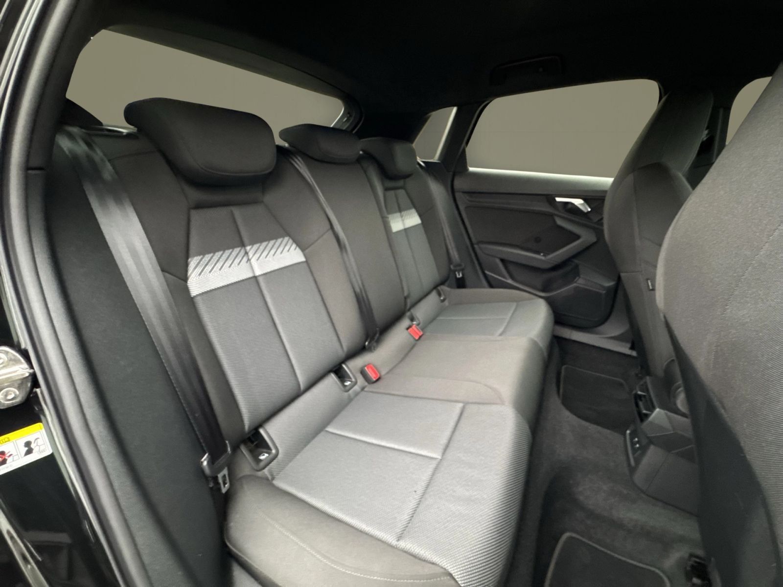 Audi A3 Sportback S line 45 TFSI e LED/Nav/ACC/Assist