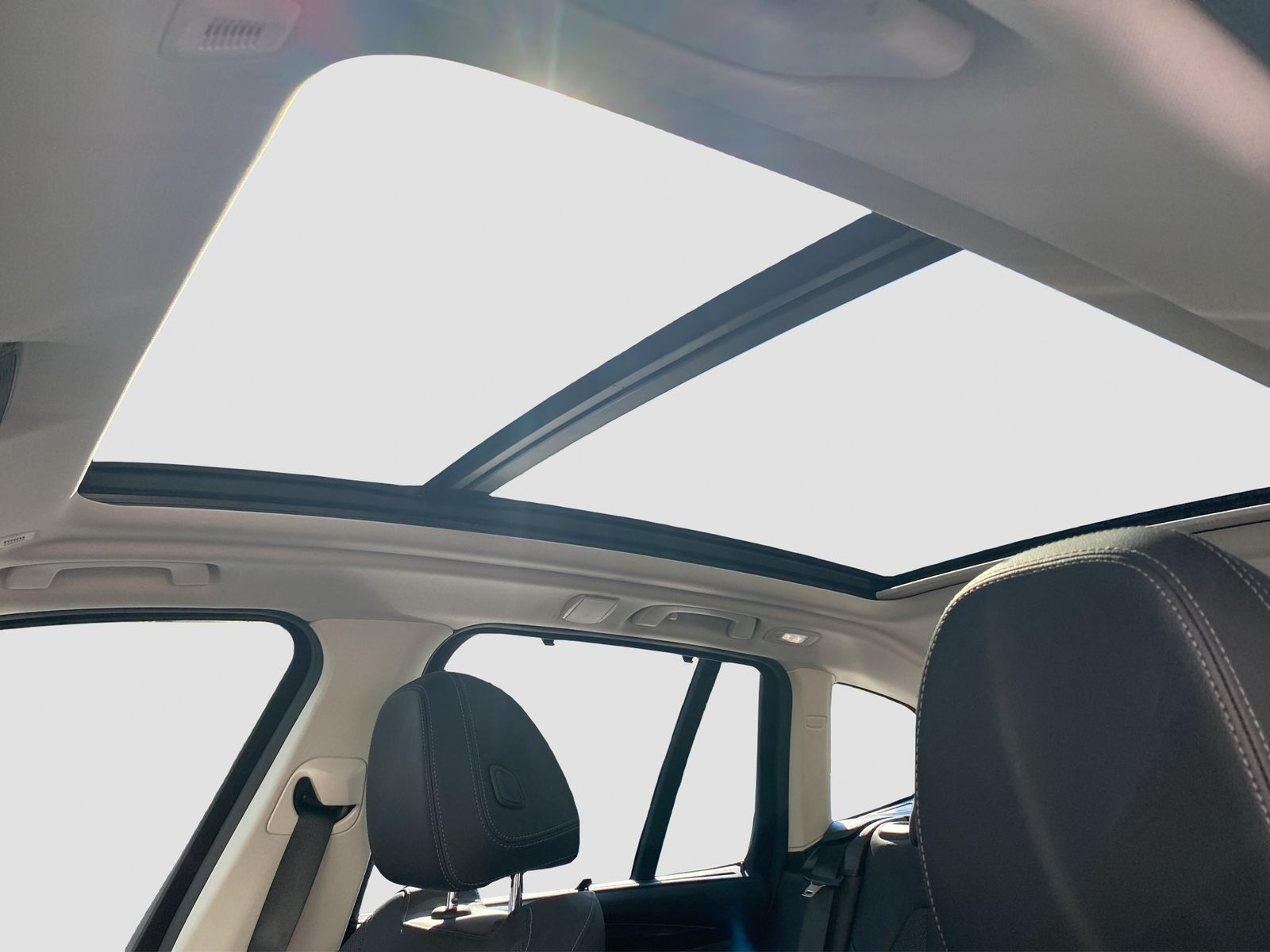 BMW X3 xDrive30i - Samsaru's Car Outlet