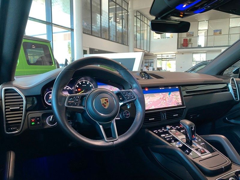 Porsche Cayenne Coupé Chrono PDLS+ PASM AHK ACC Sportabg