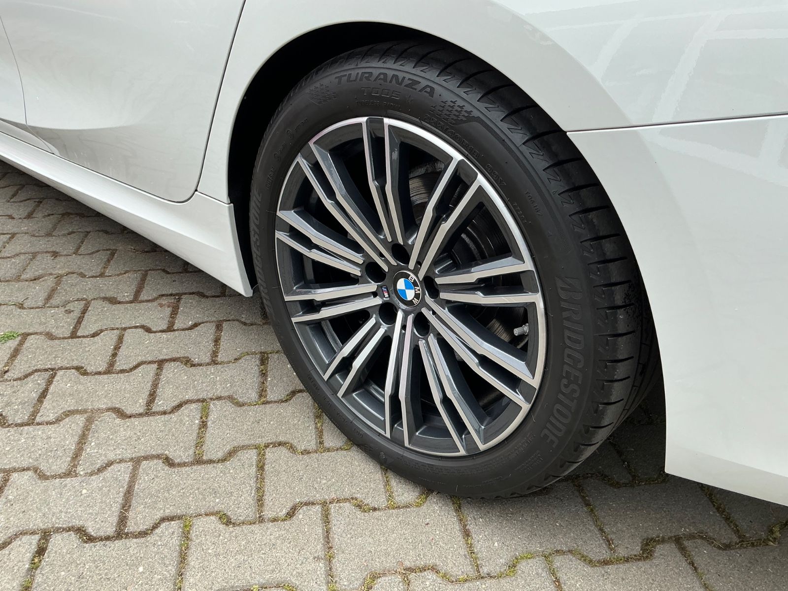 BMW 320 Touring i M Sport - Samsaru's Car Outlet