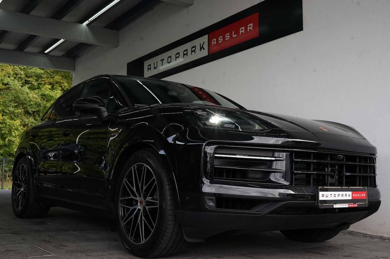 Porsche Cayenne Coupe E-Hybrid/P-Display/AHK/BOSE/14W/AC