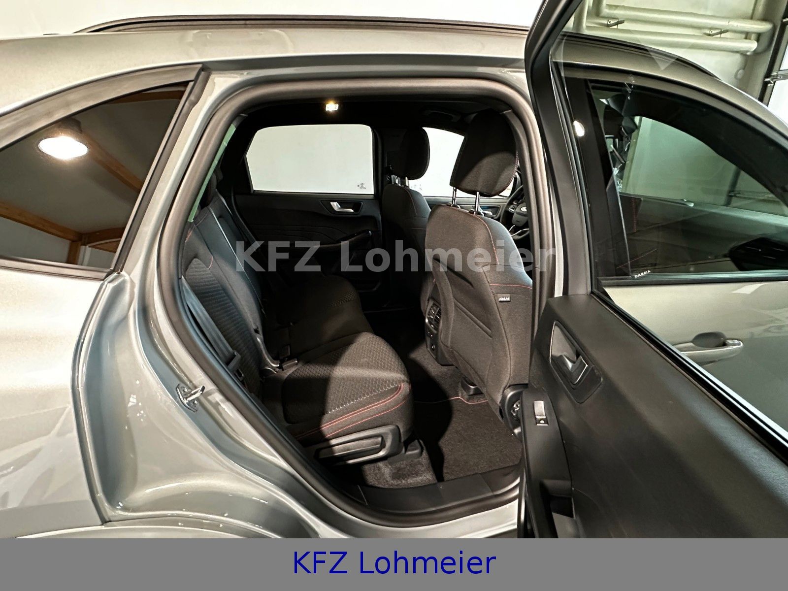 Ford Kuga ST-Line - Samsaru's Car Outlet
