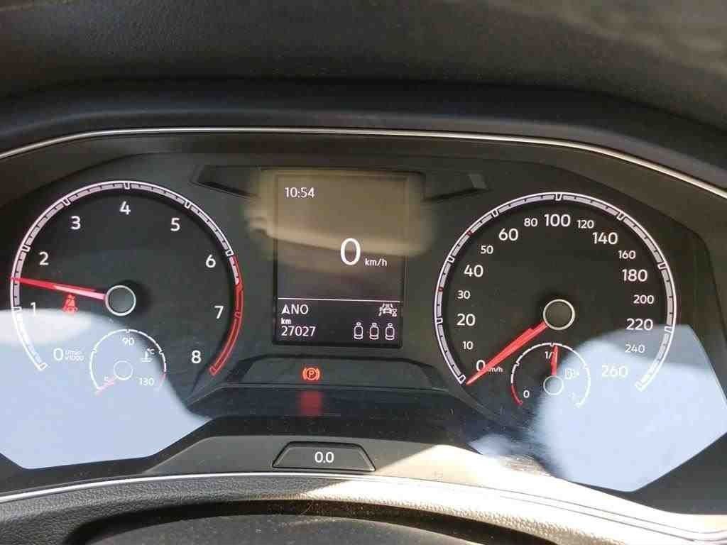 Volkswagen T-Roc 1.0 TSI United - Samsaru's Car Outlet
