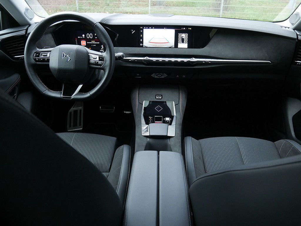 DS Automobiles DS 4 PureTech 130 Performance Line+ MATRIX-LED