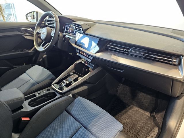 Audi A3 Sportback 35 TFSI Advanced Dy.Led Navi S.Sitz