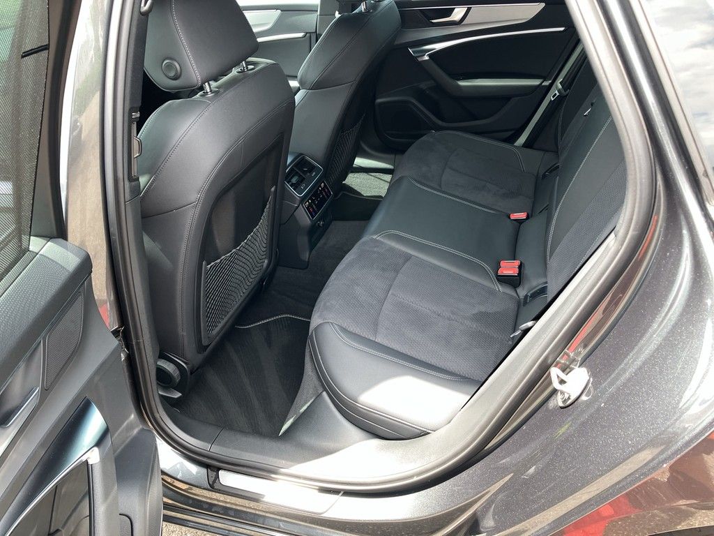 Audi A6 Avant 45 TFSI quattro S line - Samsaru's Car Outlet