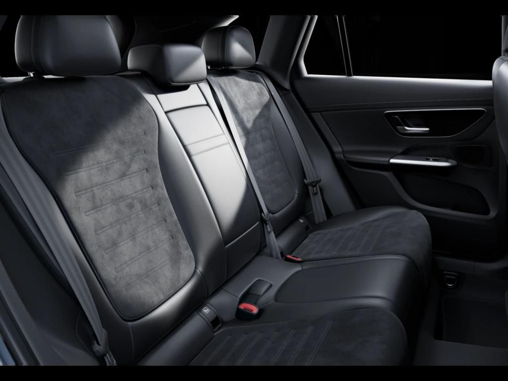Mercedes-Benz GLC 300 d 4M AMG+AMBIENTE+DISTRO+MEMORY+NIGHTP.