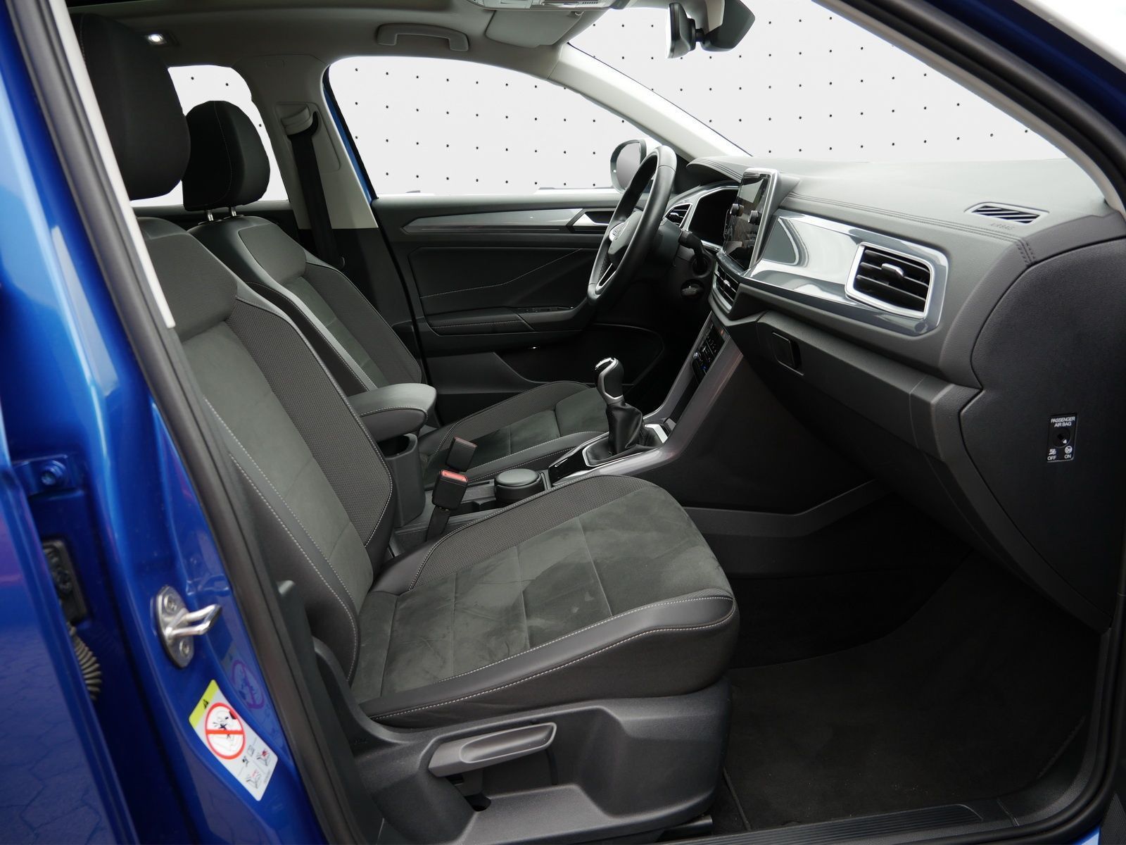 Volkswagen T-Roc Style 1.0 TSI - Samsaru's Car Outlet