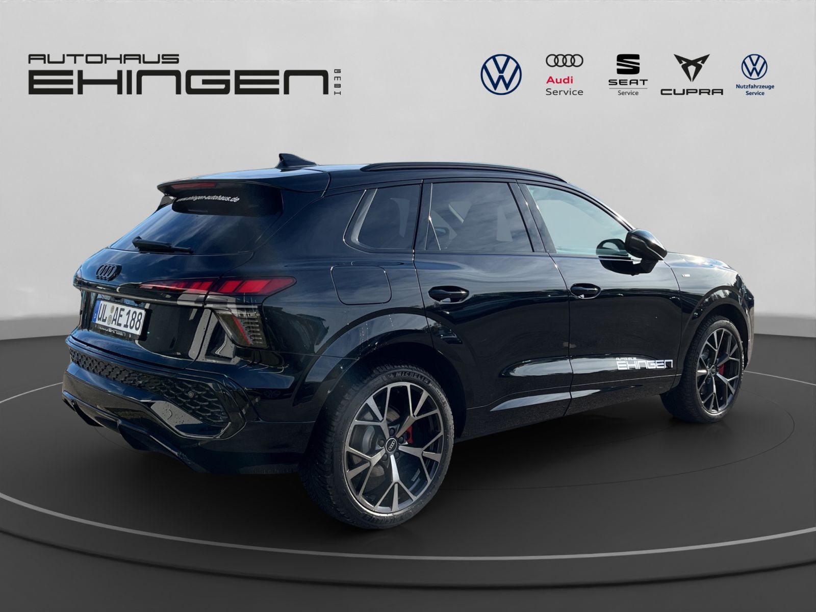 Audi Q3 S Line TDI AHK+Matrix+Navi+ACC+Kamera