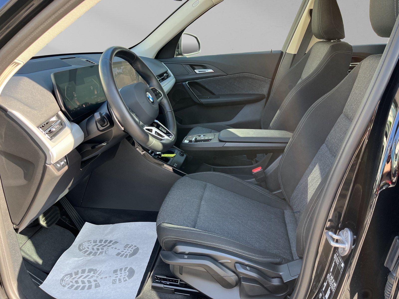 BMW X1 xDrive20d - Samsaru's Car Outlet