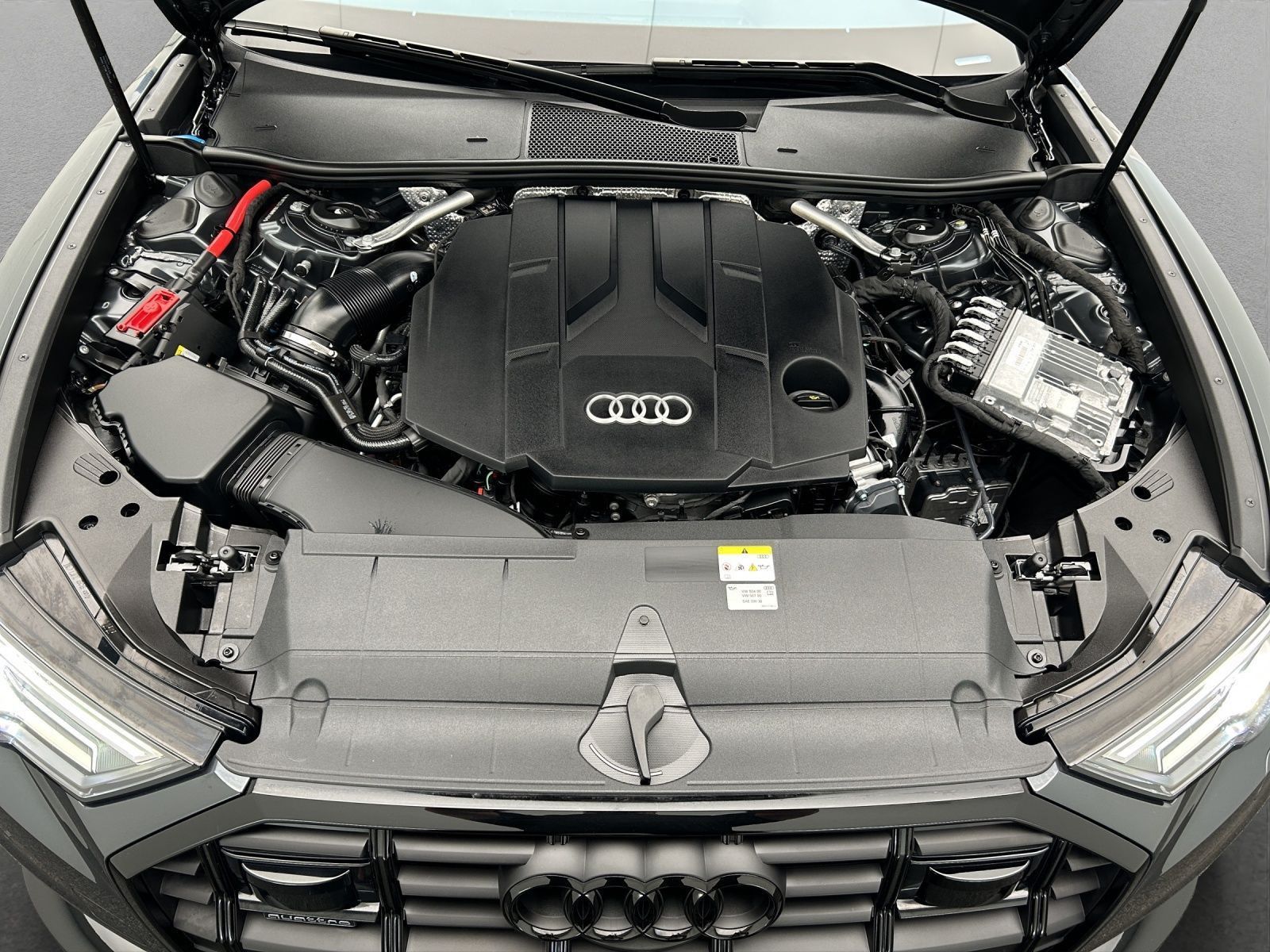 Audi A6 allroad quattro 50 TDI - Samsaru's Car Outlet