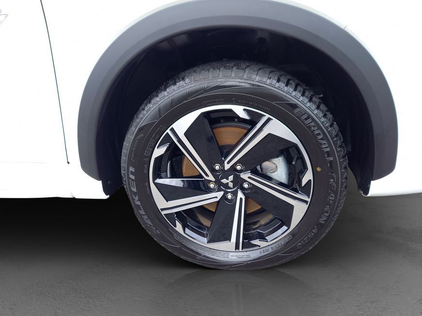 Mitsubishi Eclipse Cross Plug-In Hybrid 4WD Select