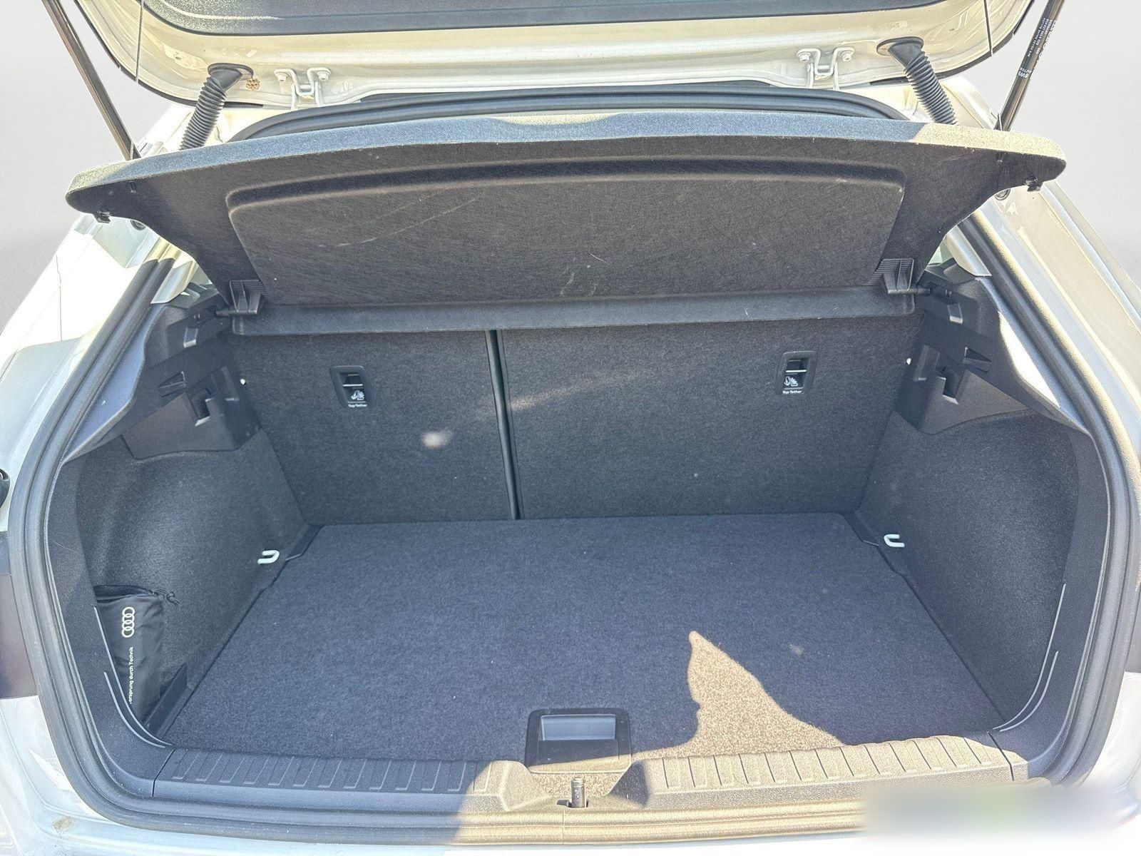 Audi A1 Sportback Advanced 25 TFSI - Samsaru's Car Outlet