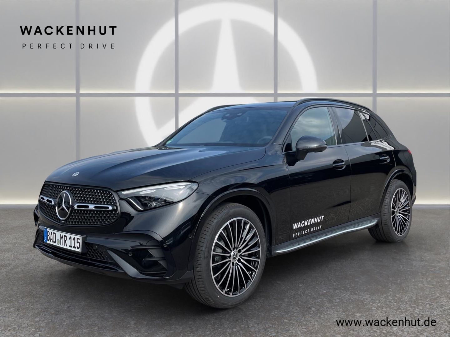 Mercedes-Benz GLC 300 d 4M EDITION AMG NIGHT PANO DISTR AHK BU