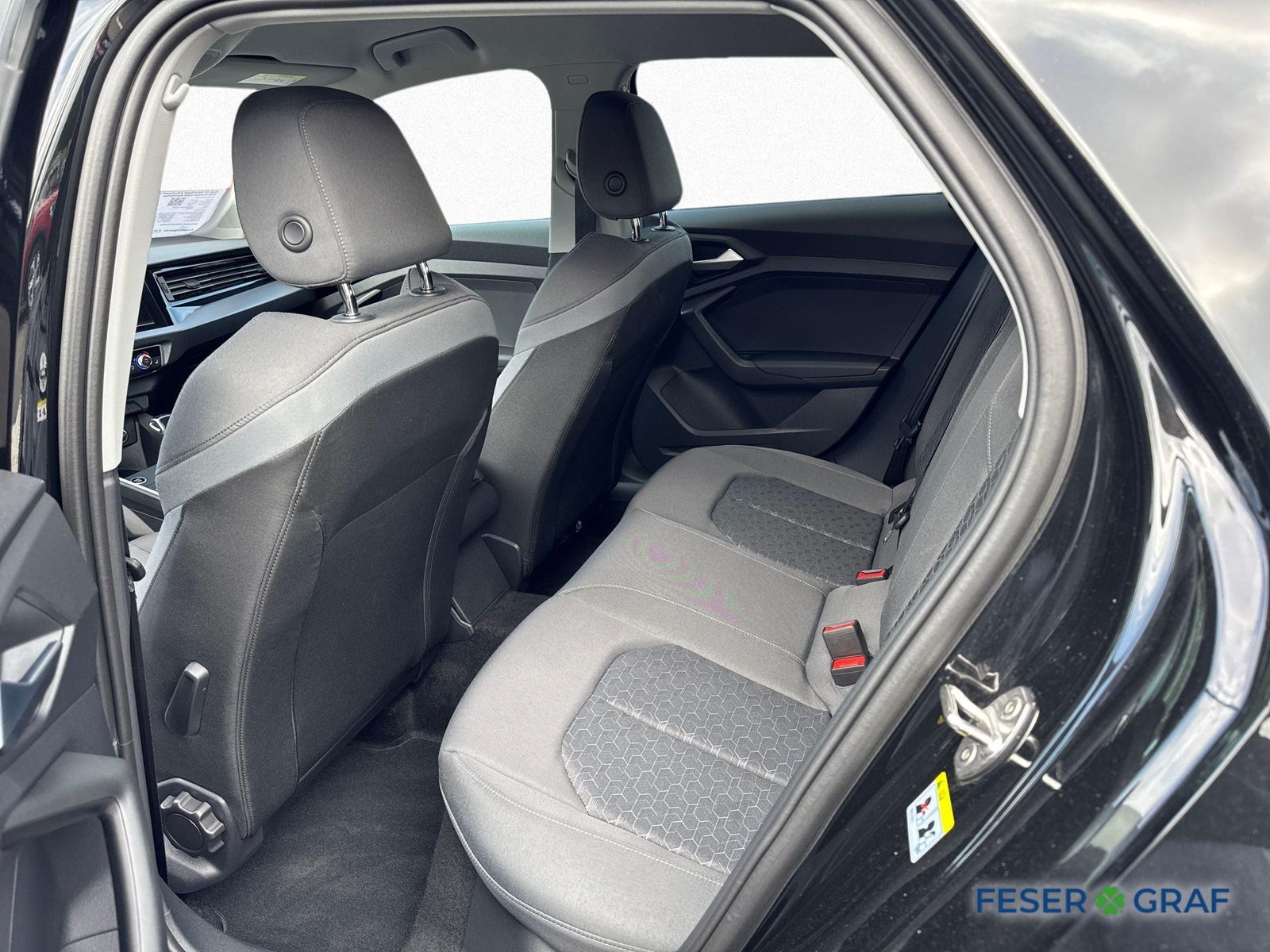 Audi A1 Sportback Advanced 30 TFSI S tronic - Samsaru's Car Outlet